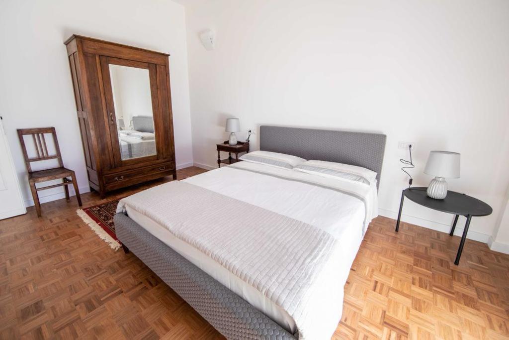 Appartamento Spoleto B -Matilde エクステリア 写真